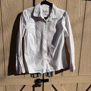 Talbots White Button Down Shirt Crocheted Lace Detail Cotton Long Sleeves.